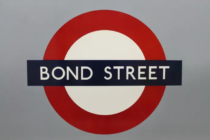 bond street signage